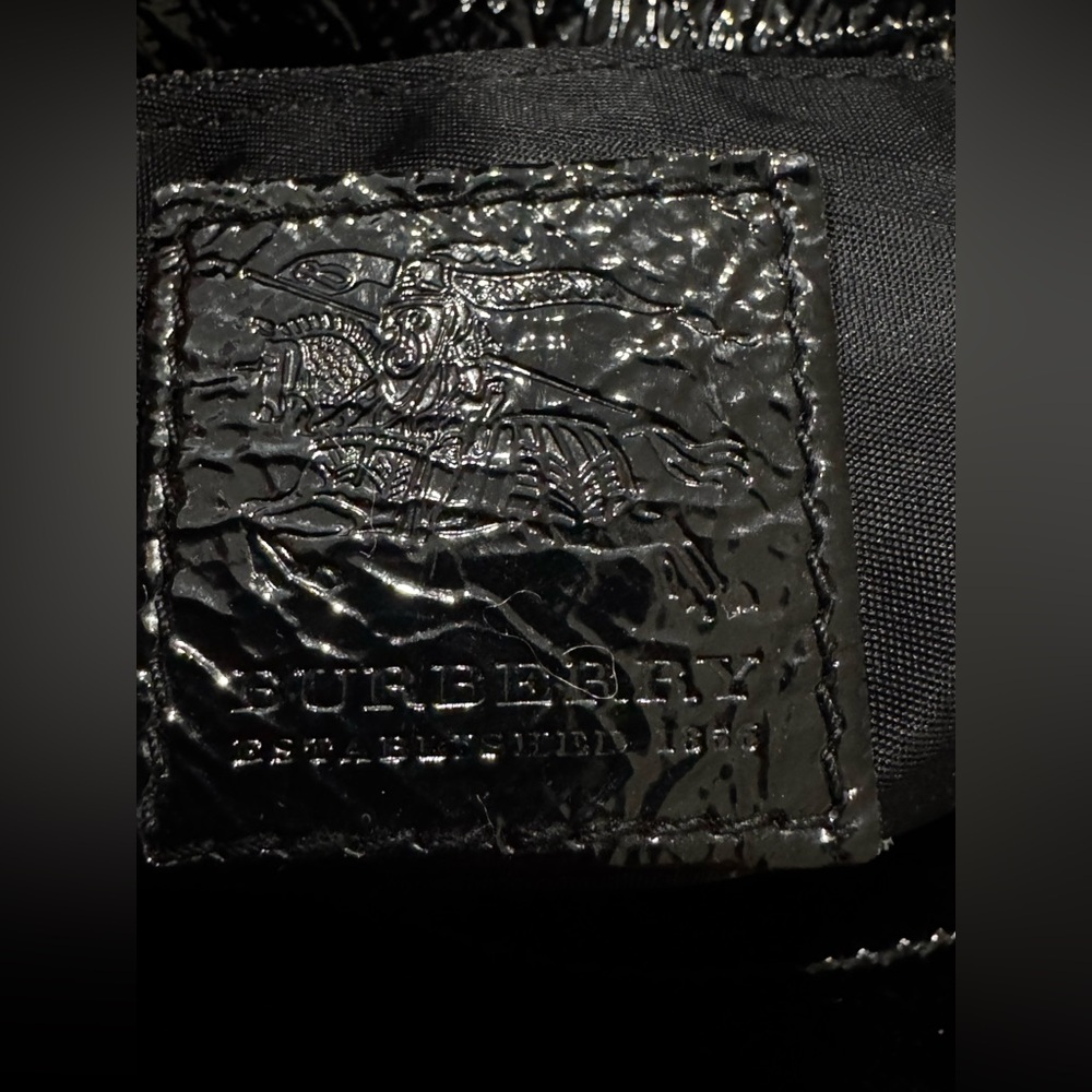 ❌❌SOLD❌❌Burberry Lowry Convertible Tote Beat Check Nylon - Picture 8 of 11